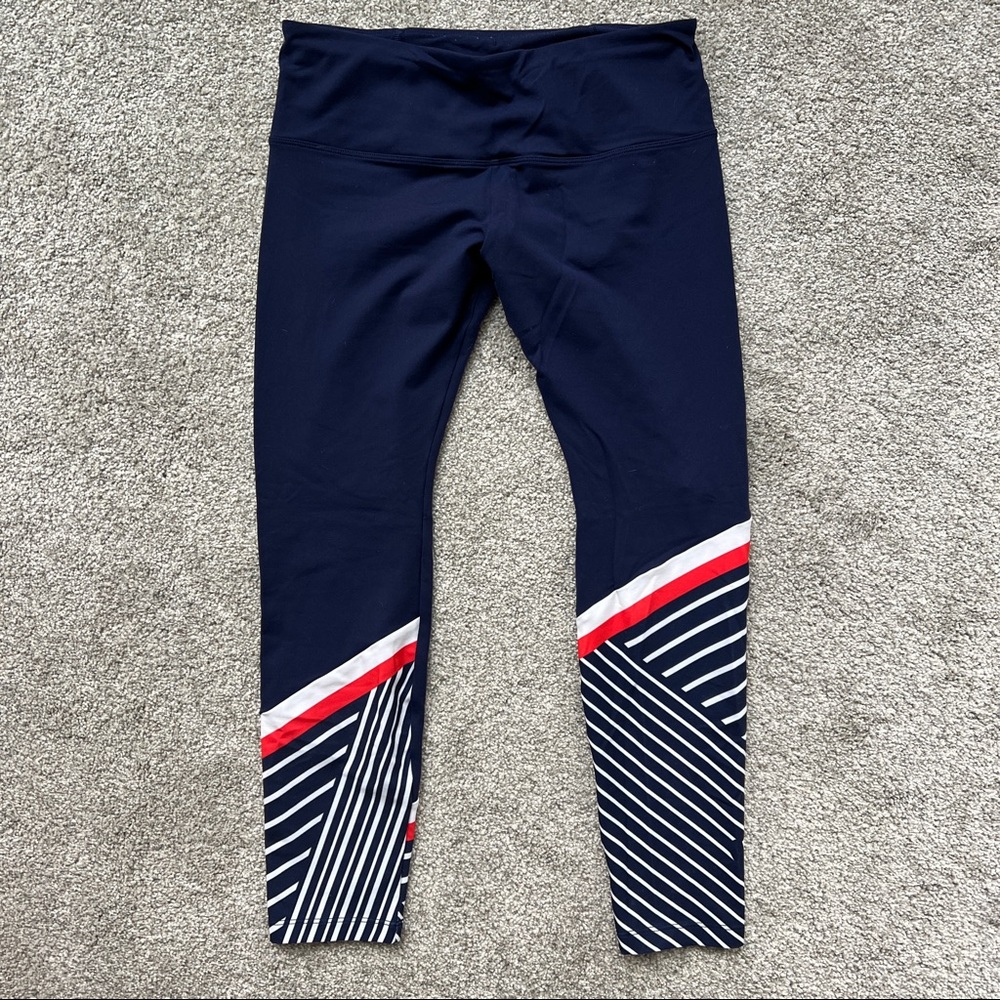 Lorna Jane ankle biter leggings size M